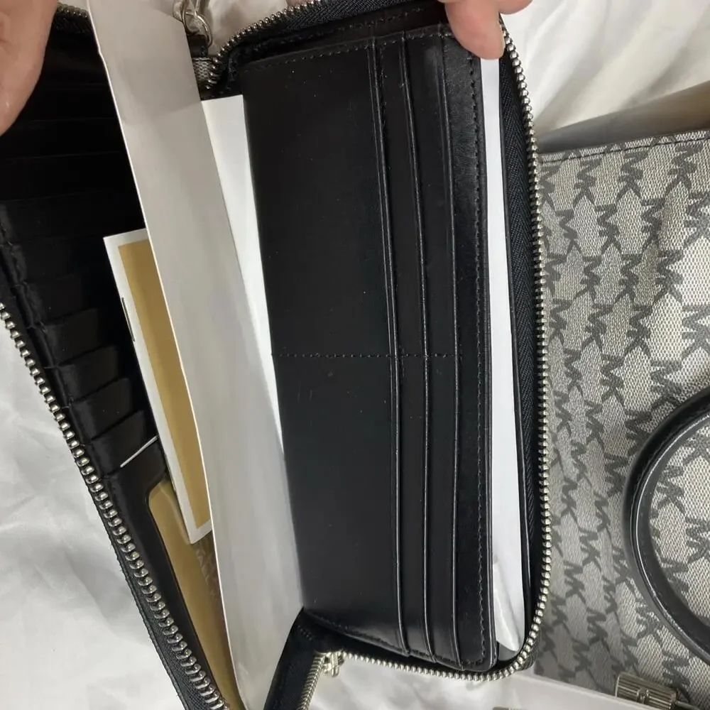 Michael Kors Mercer Signature Medium Duffle Bag/purse W Wallet in Black/Grey NWT